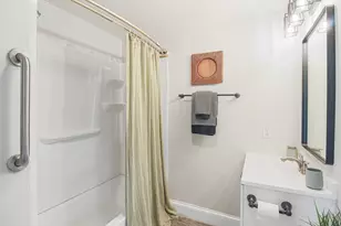 4 Longfellow Rd, Worcester, MA 01602 - Photo 40