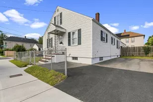 5 Brewster St, New Bedford, MA 02745 - Photo 24