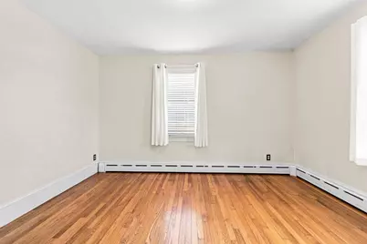 5 Brewster St, New Bedford, MA 02745 - Photo 14