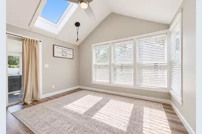 38 Little Neck Ave, Swansea, MA 02777 - Photo 14