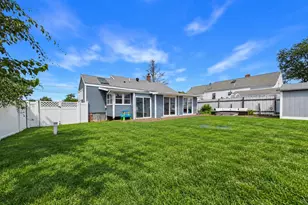 38 Little Neck Ave, Swansea, MA 02777 - Photo 6