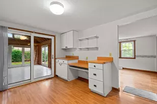 24 Fresh Pond Cir, Plymouth, MA 02360 - Photo 18