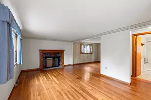 24 Fresh Pond Cir, Plymouth, MA 02360 - Photo 6