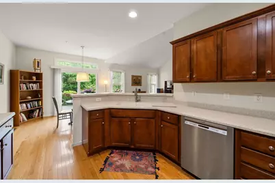 31 Stonebridge Dr #31, Hanson, MA 02341 - Photo 10