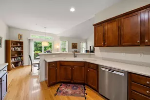 31 Stonebridge Dr, Hanson, MA 02341 - Photo 10