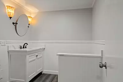 270 Moreland St, Worcester, MA 01609 - Photo 16