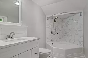 270 Moreland St, Worcester, MA 01609 - Photo 28