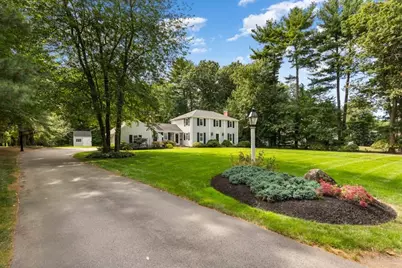 24 Edgemere Rd, Lynnfield, MA 01940 - Photo 4