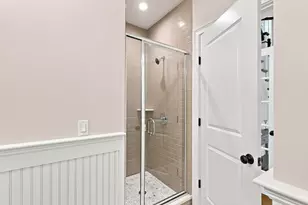 55 Rockwood Ln, Needham, MA 02492 - Photo 18