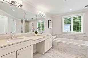 55 Rockwood Ln, Needham, MA 02492 - Photo 20