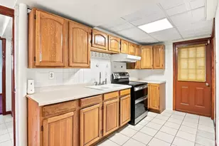 30 Parsons Hill Dr, Worcester, MA 01603 - Photo 22