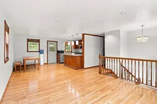30 Parsons Hill Dr, Worcester, MA 01603 - Photo 10