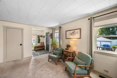 32 Crescent Ave, Beverly, MA 01915 - Photo 14