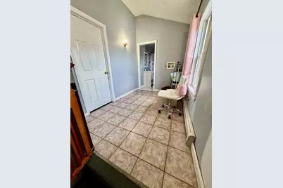 74 Chestnut St, Chelsea, MA 02150 - Photo 26