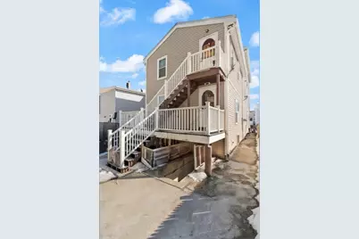 74 Chestnut St, Chelsea, MA 02150 - Photo 12