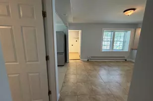 25 Winthrop St, Fitchburg, MA 01420 - Photo 10