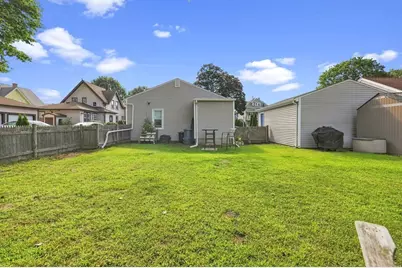 12 Waverly St, Taunton, MA 02780 - Photo 26