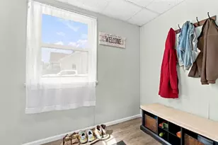 12 Waverly St, Taunton, MA 02780 - Photo 6