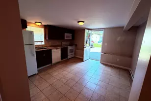 48 N Mill St, Holliston, MA 01746 - Photo 8