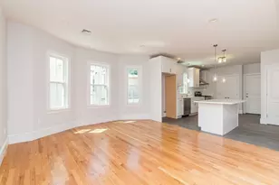 34 King St, Boston, MA 02122 - Photo 4