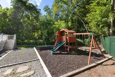 5 Green Meadow Dr, Lynnfield, MA 01940 - Photo 40