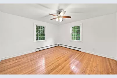 23 Bradford Street, North Andover, MA 01845 - Photo 18