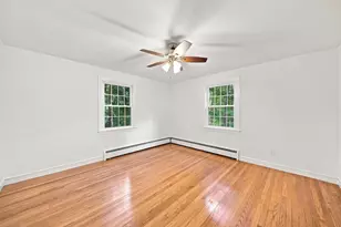 23 Bradford St, North Andover, MA 01845 - Photo 18