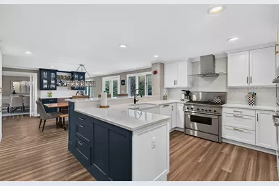 42 Mountain View Road, Leominster, MA 01453 - Photo 4