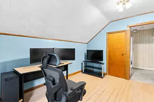 257 Austin St, New Bedford, MA 02740 - Photo 14