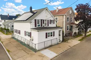257 Austin St, New Bedford, MA 02740 - Photo 6