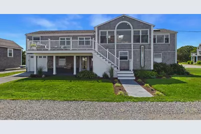 16 Shoreview Ave, Mattapoisett, MA 02739 - Photo 4