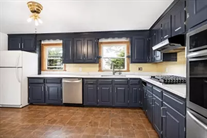 113 Halley Rd, Lowell, MA 01854 - Photo 2