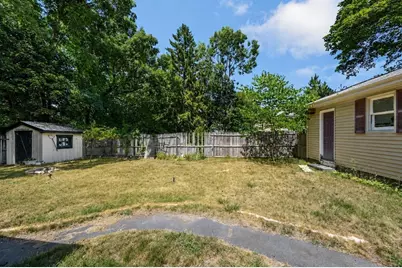 113 Halley Rd, Lowell, MA 01854 - Photo 32