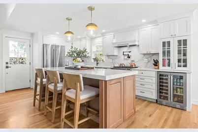 57 Glendale Ave, Melrose, MA 02176 - Photo 10