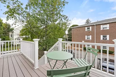 37 Pond St #1, Waltham, MA 02451 - Photo 10