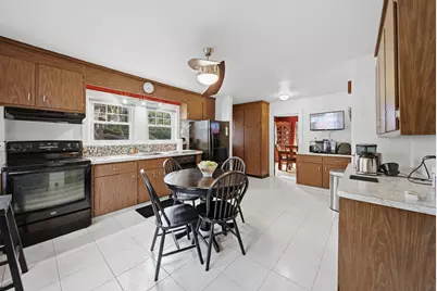 227 Fulton St, Medford, MA 02155 - Photo 8