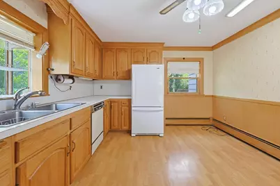 22 Hodges St, Mansfield, MA 02048 - Photo 10