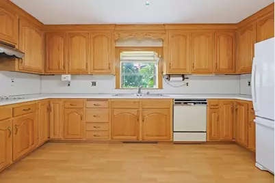 22 Hodges St, Mansfield, MA 02048 - Photo 8