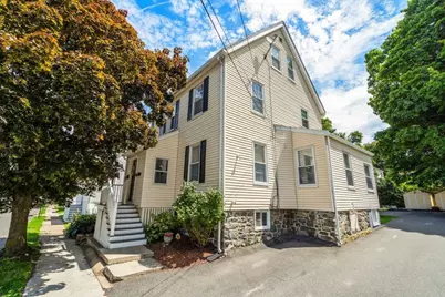 9 Tappan St #9, Melrose, MA 02176 - Photo 1