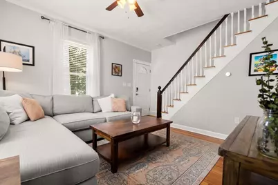 9 Tappan St #9, Melrose, MA 02176 - Photo 4