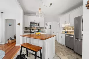 9 Tappan St, Melrose, MA 02176 - Photo 10