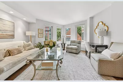 492 Beacon St #43, Boston, MA 02115 - Photo 2