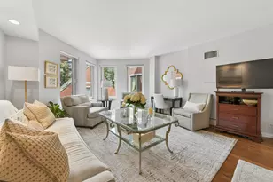 492 Beacon St, Boston, MA 02115 - Photo 4