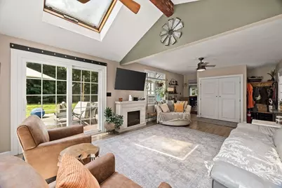60 Rhode Island Rd, Lakeville, MA 02347 - Photo 4