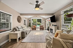 60 Rhode Island Rd, Lakeville, MA 02347 - Photo 6