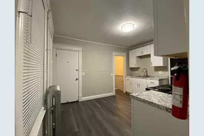 46-48 Mooreland St #1FL, Springfield, MA 01104 - Photo 12