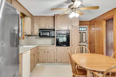 6 Longhill Road, Lynn, MA 01904 - Photo 12