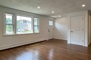 22 Chandler St, Watertown, MA 02472 - Photo 6