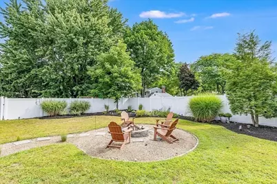 9 Algonquin Road, Danvers, MA 01923 - Photo 30