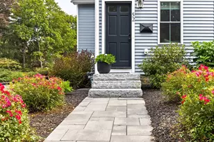 52 Lincoln St, Easton, MA 02356 - Photo 2